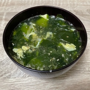 Chinese☆卵とワカメの中華スープ